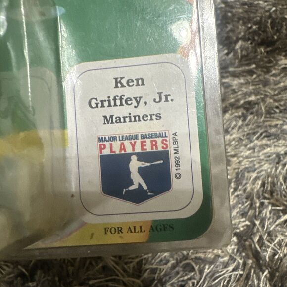 1995 Collector's Edition Ken Griffey Jr. Micro Stars Figure - Picture 4 of 4